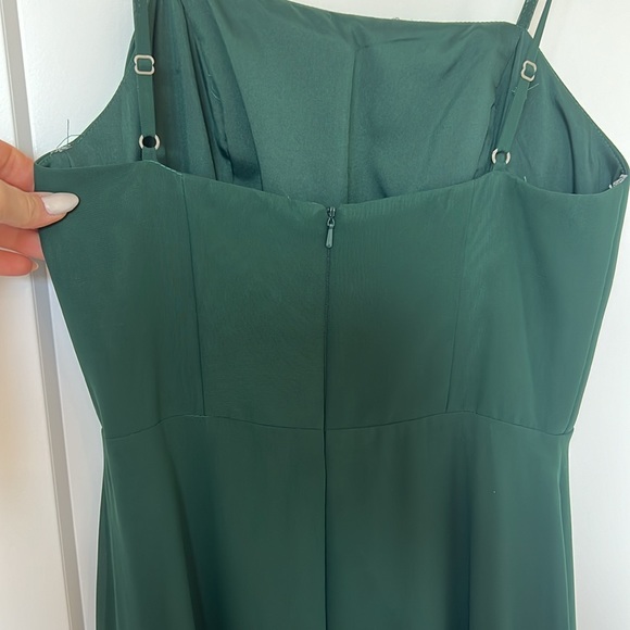 HUNTER GREEN FORMAL DRESS - Picture 5 of 6